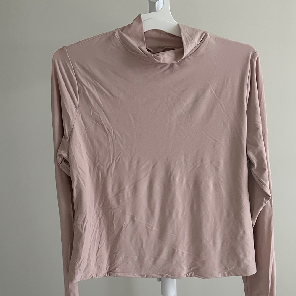 Elegant Women's Pink Long Sleeve Top